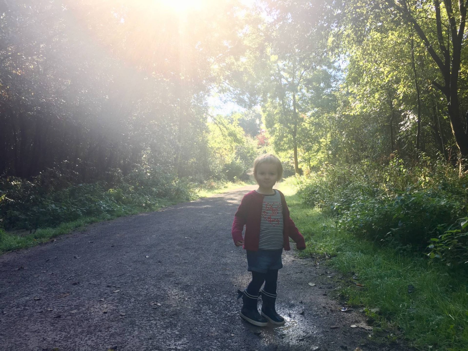 Peppa pig muddy puddle walk with save the children